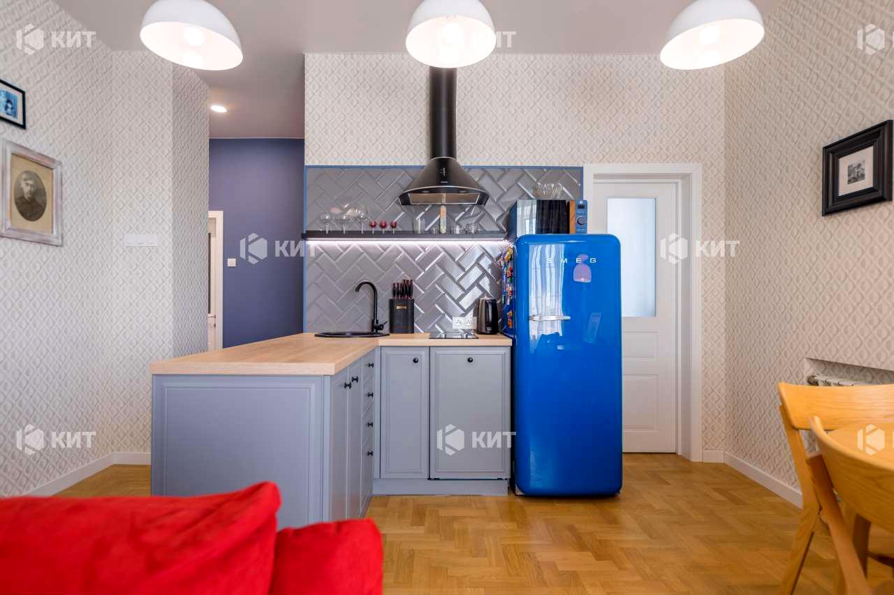 1870715005355192