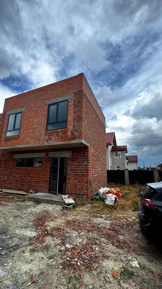 1870766487962384