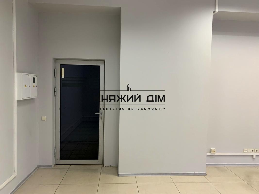1870766727184263