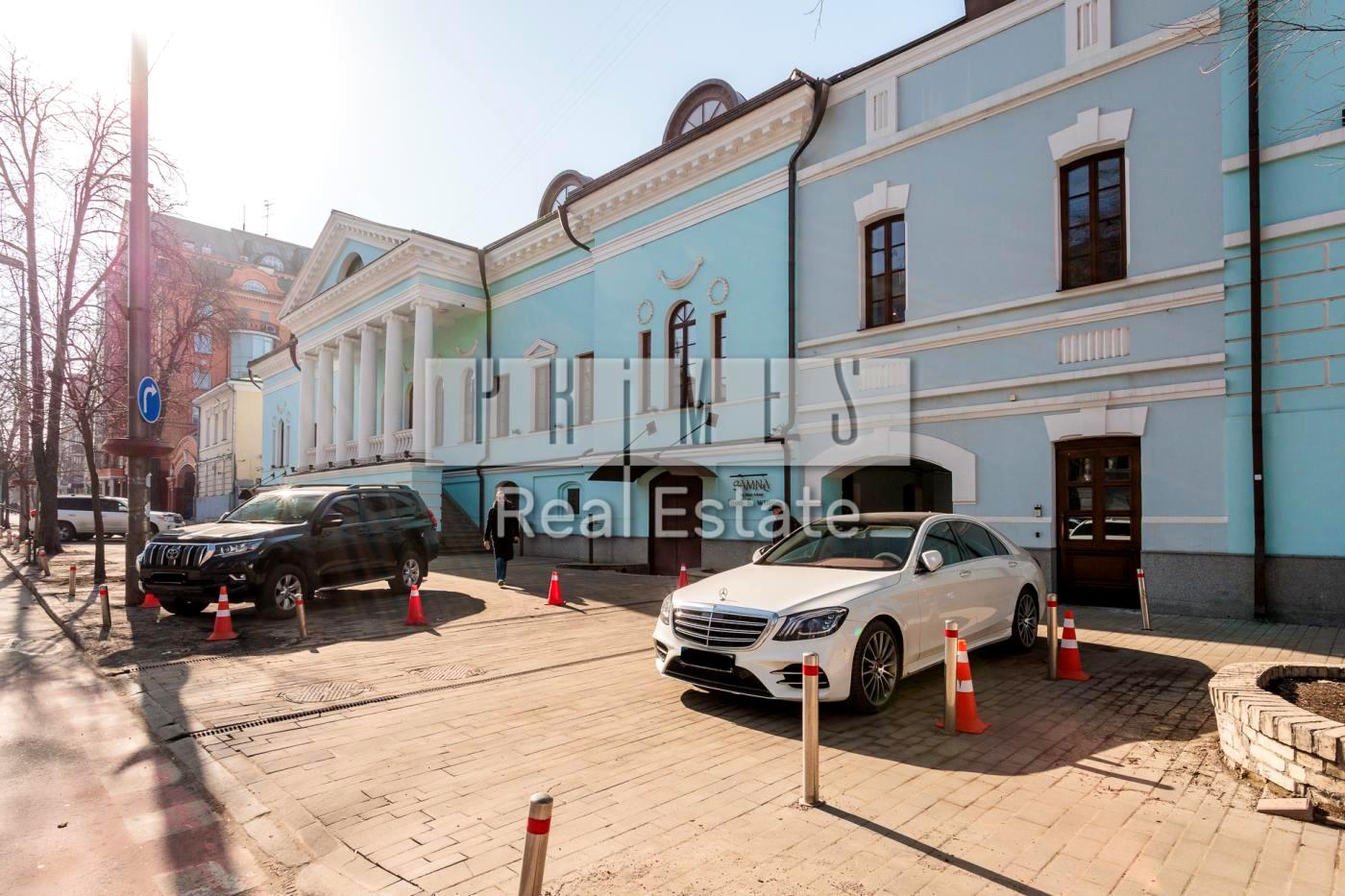 1870766882728451