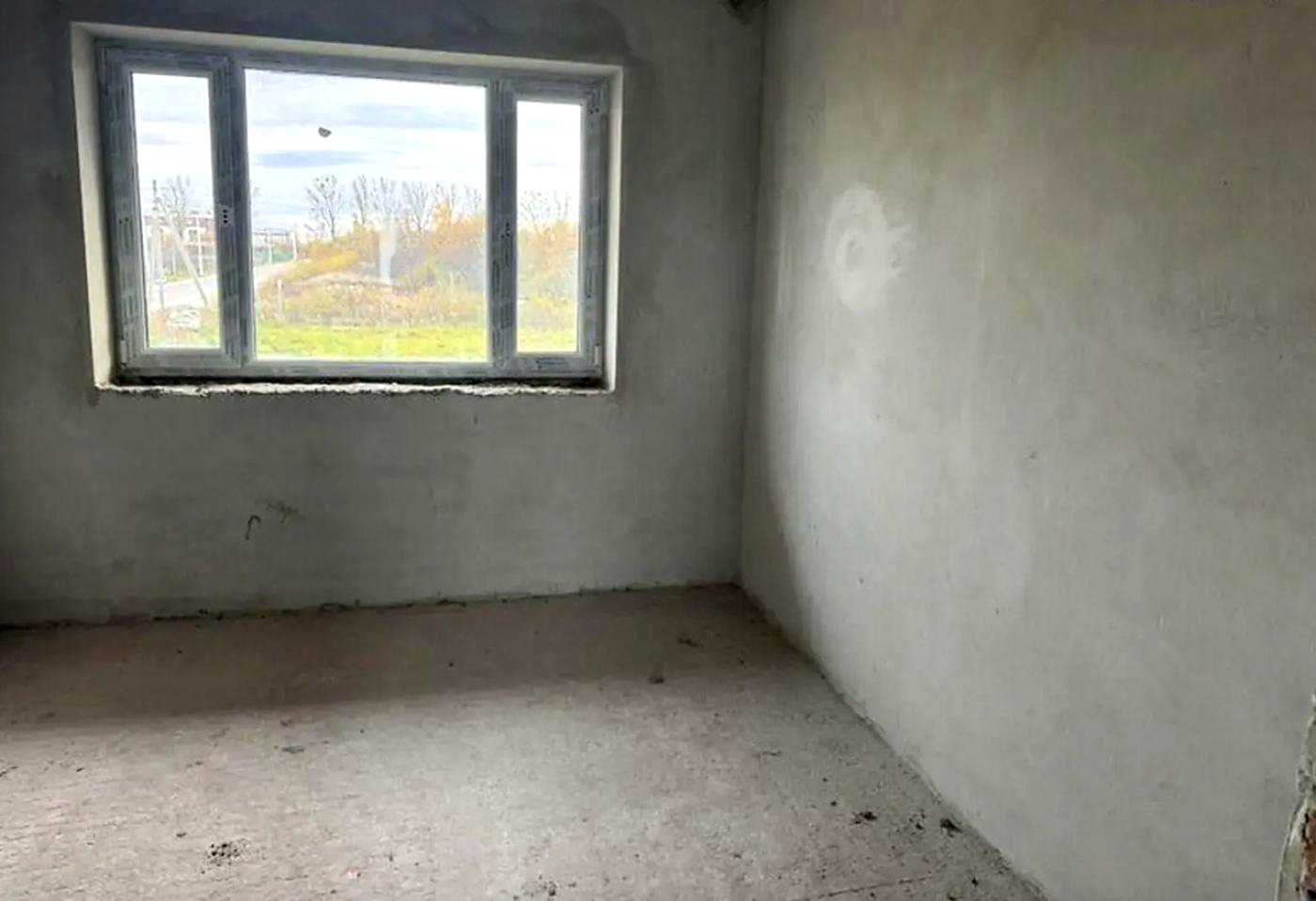 1870769757929817