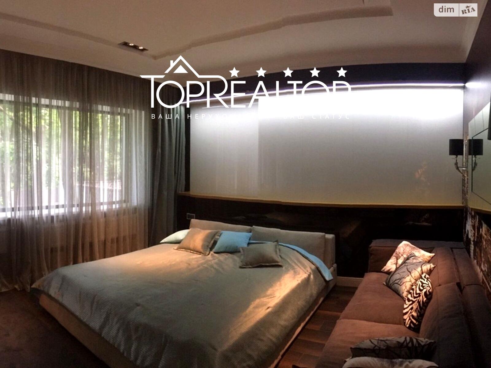 1870773604072479