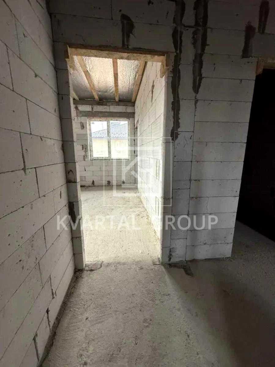 1870778689073684