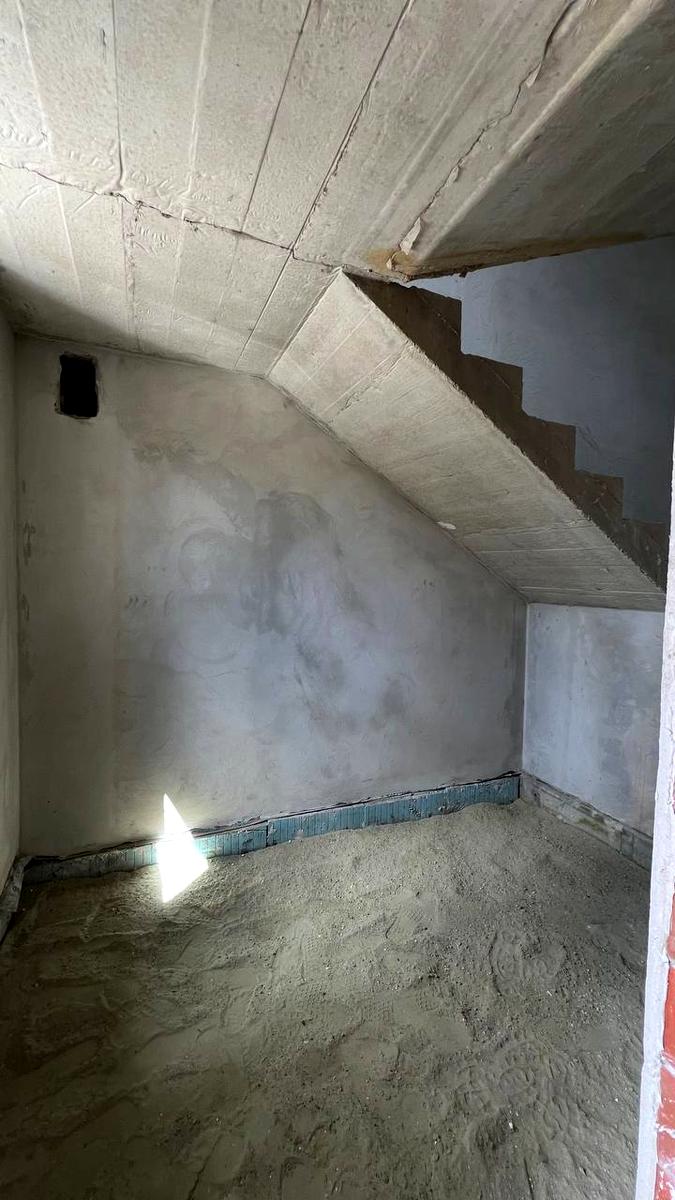 1870784211351612