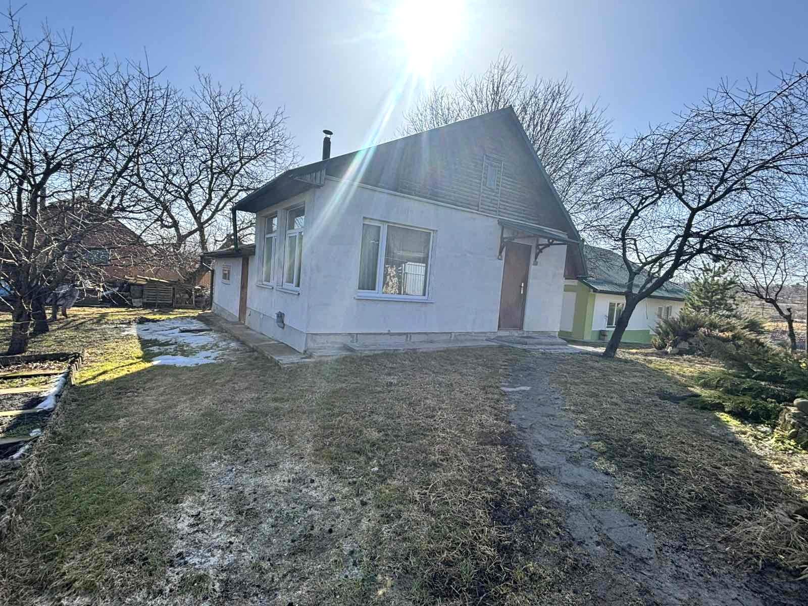 1870784703872422