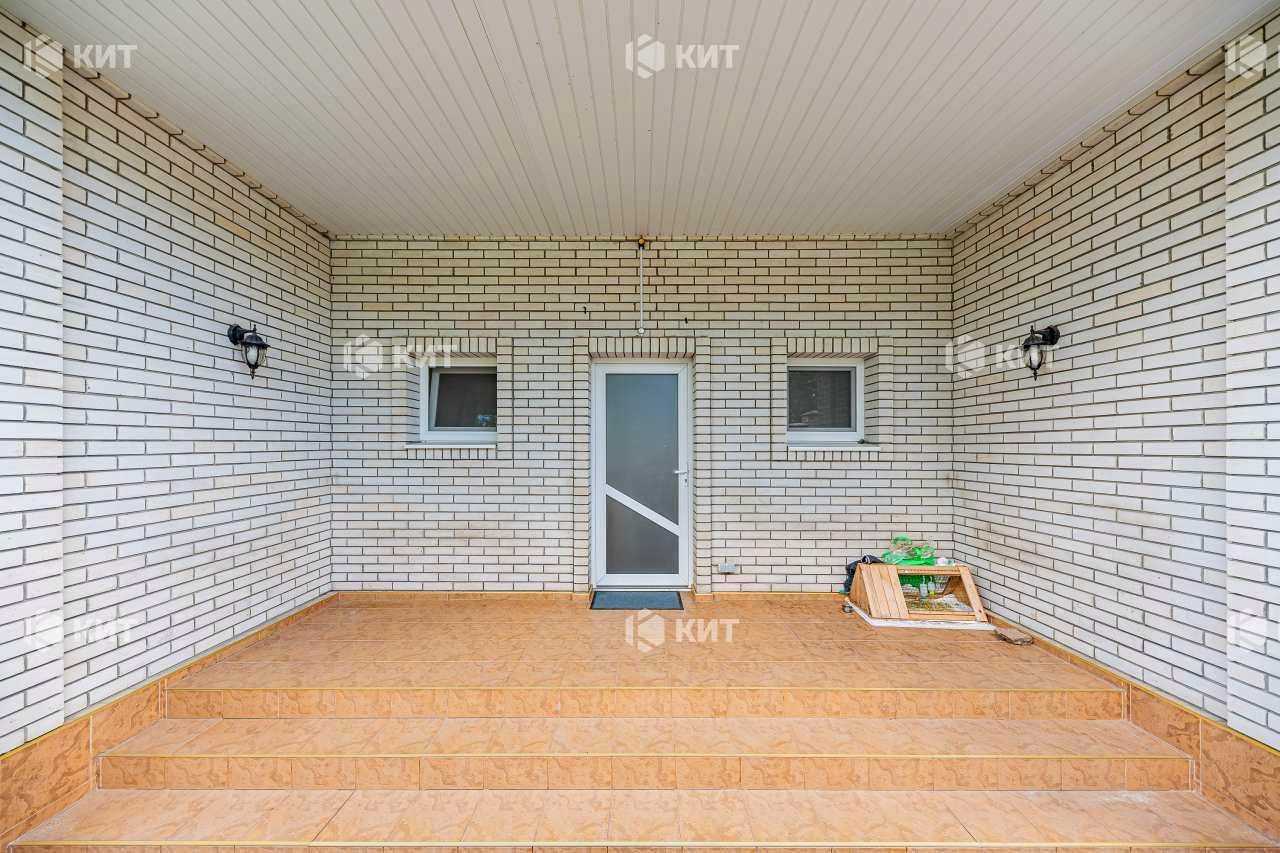 1870785594235332