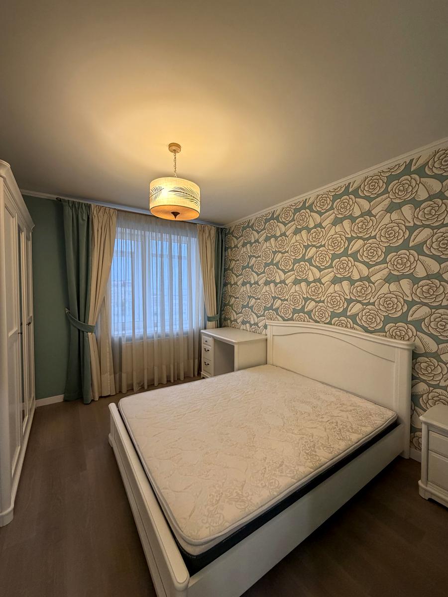 1870786227303535