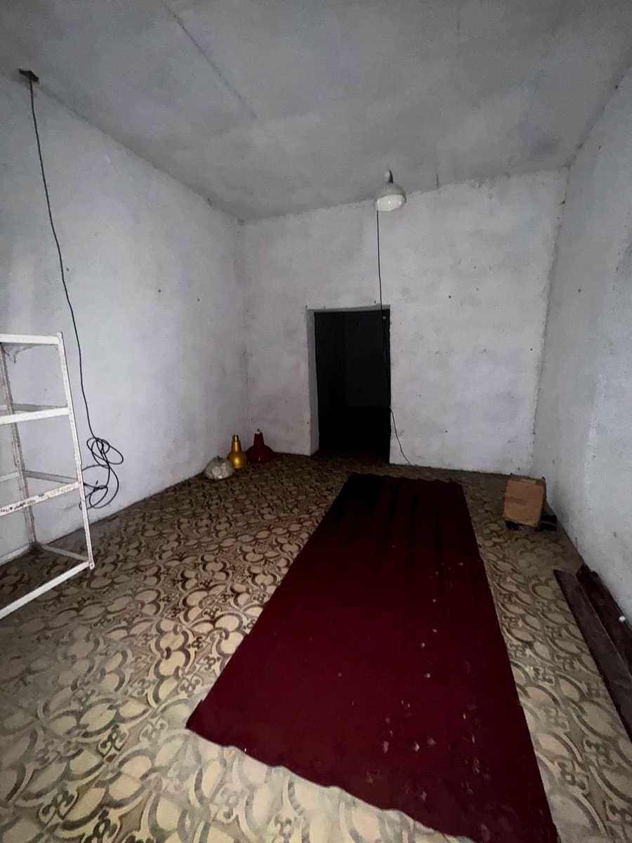 1870786238383353