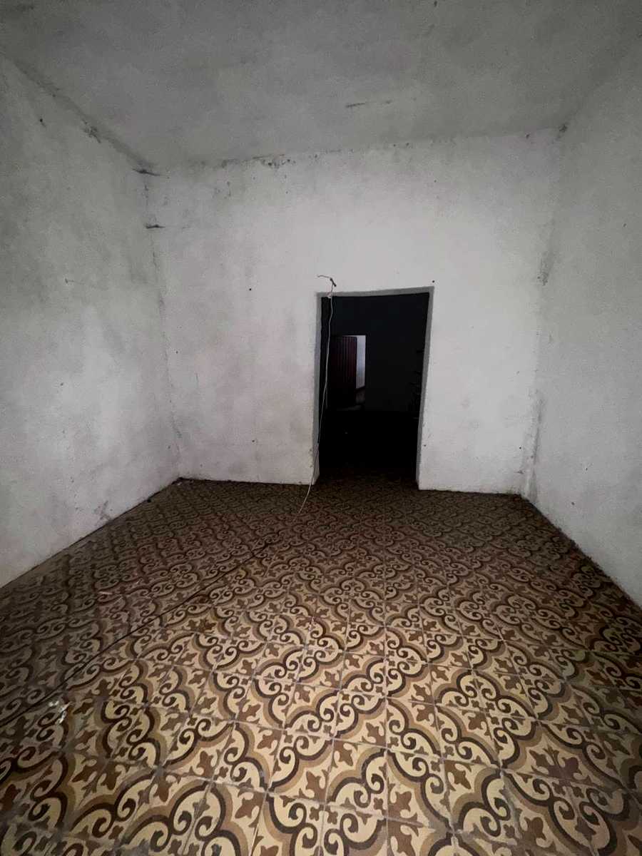 1870786239330331