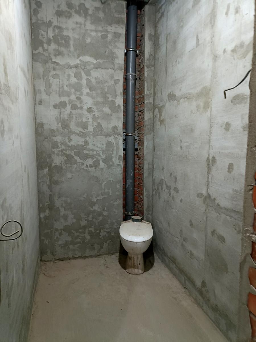 1870787331863983