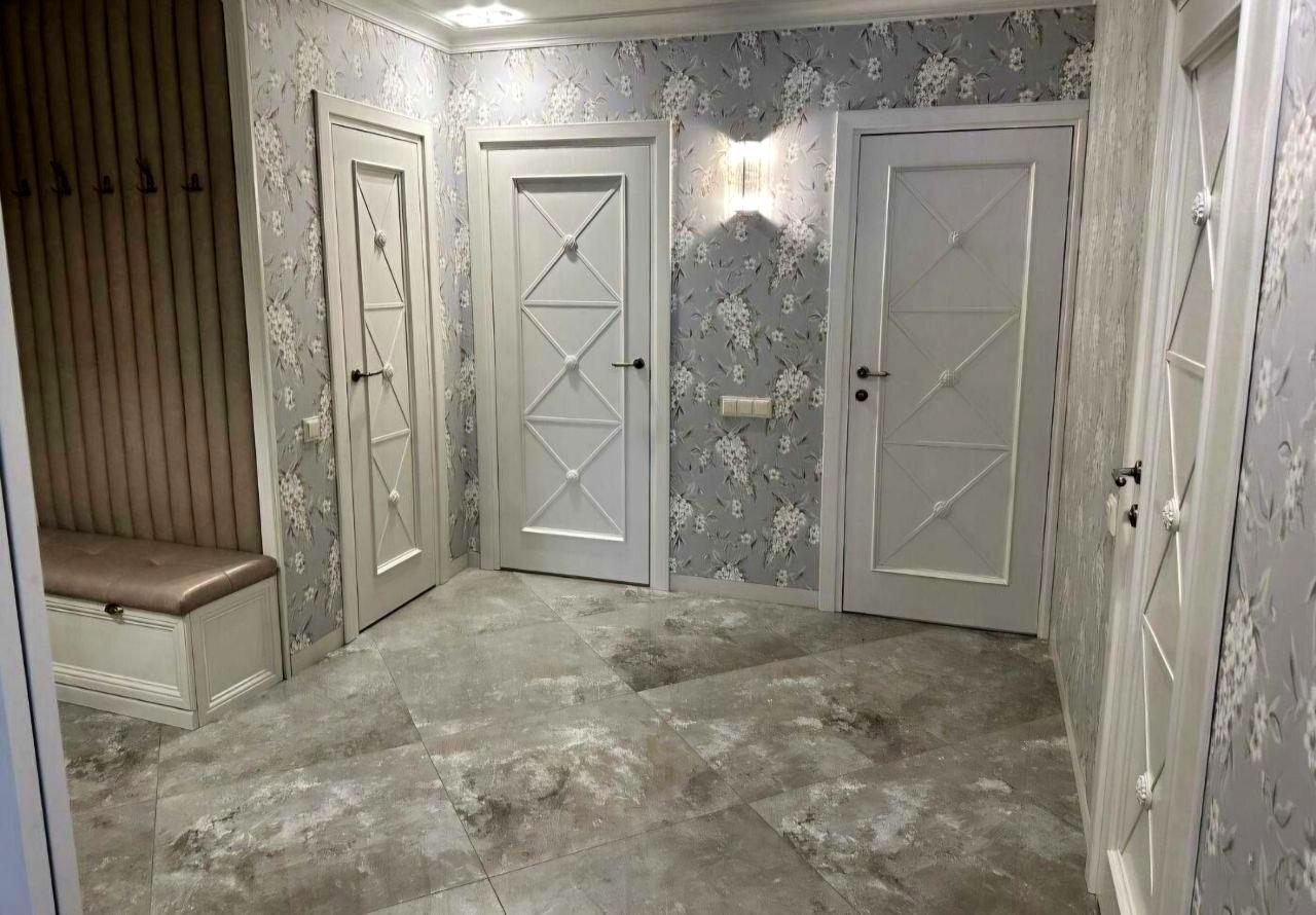 1870791828369319