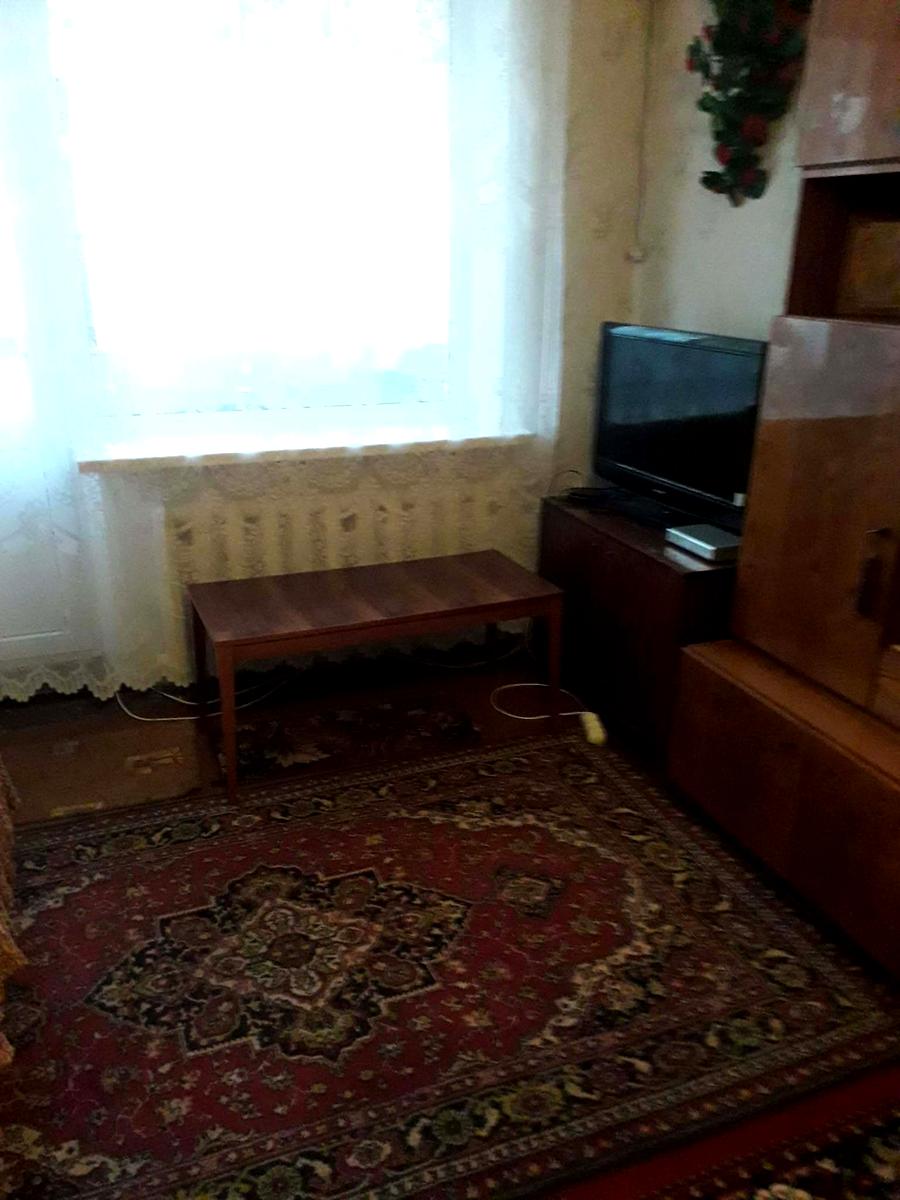 1870797882334115