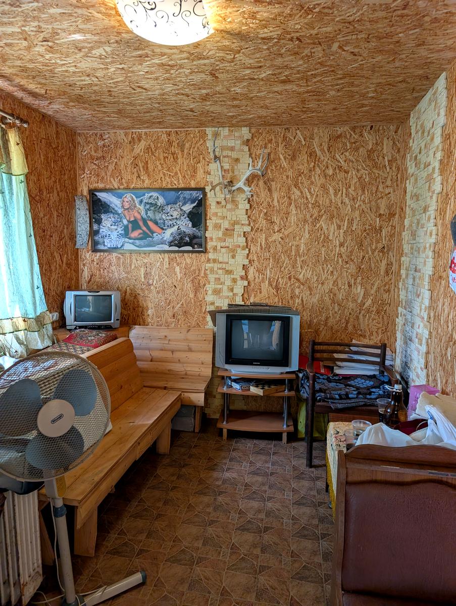 1870804615090522