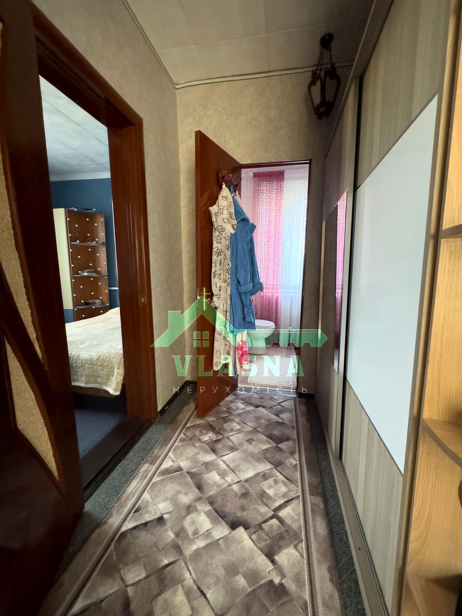 1870808985605651