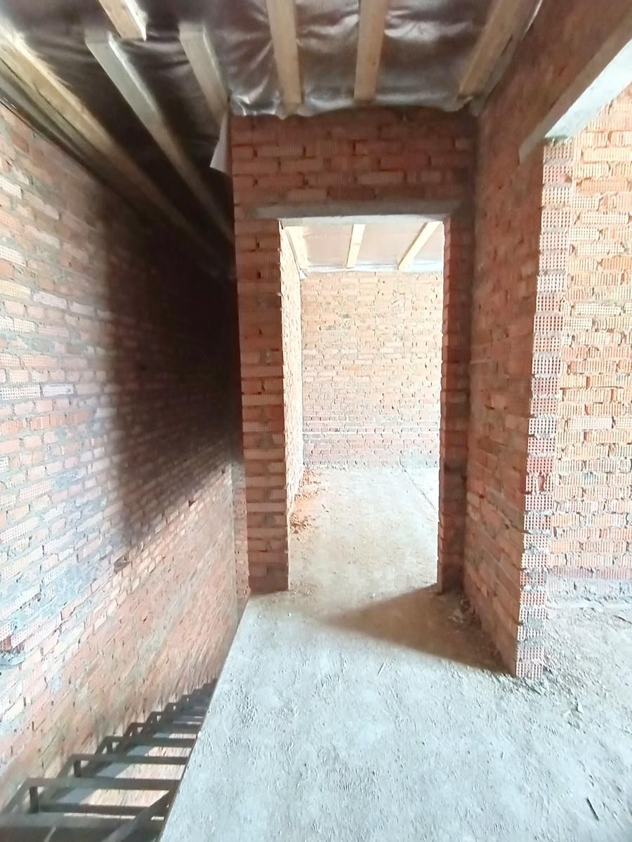 1870813536782096