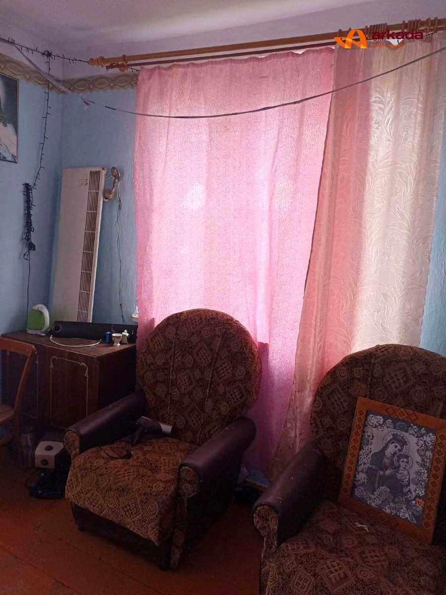 1870854366144080