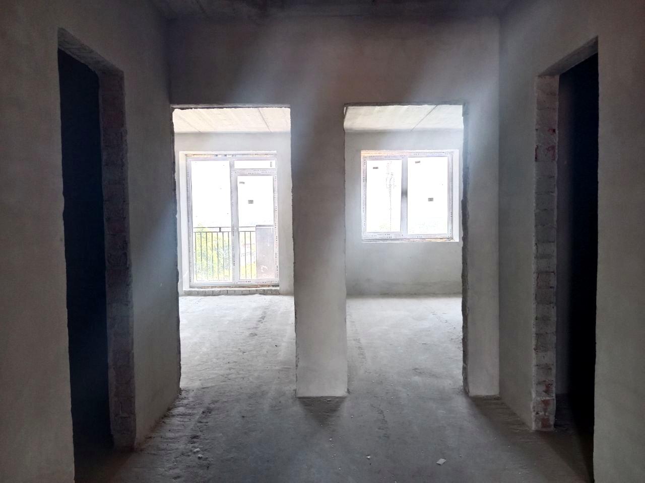 1870857673927187