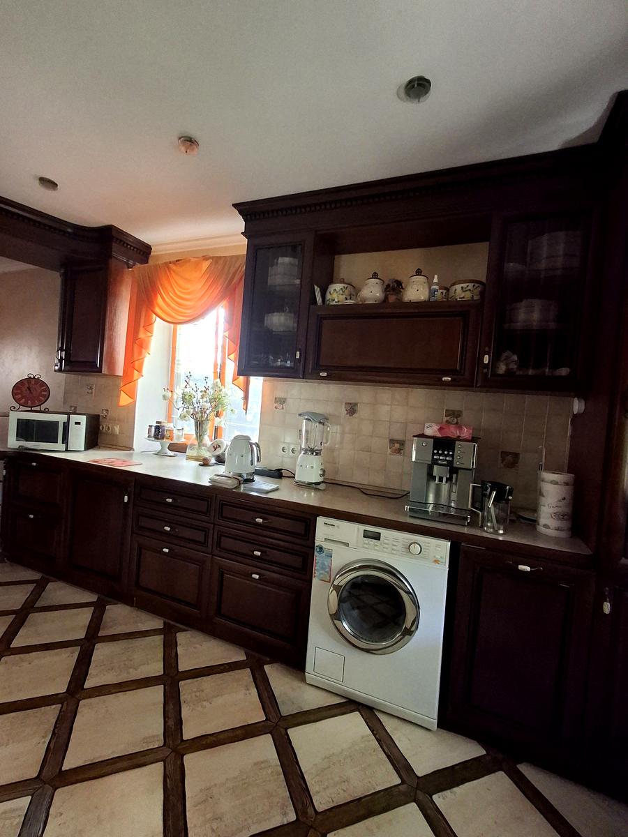 Дом по адресу ул. Королева ак. (площадь 240 м²) - imageAlt 3 Дом по адресу ул. Королева ак. (площадь 240 м²) - Atlanta.ua - imageAlt 3