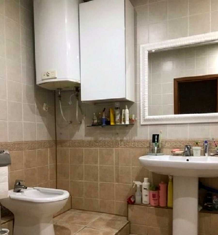 1870864070728067