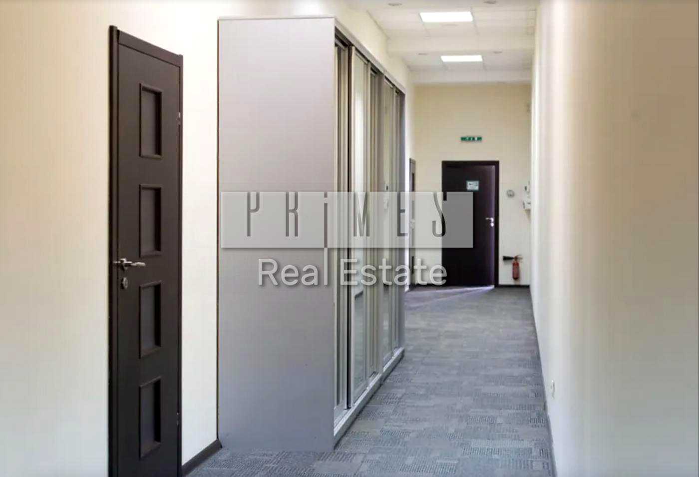 1870864244424105