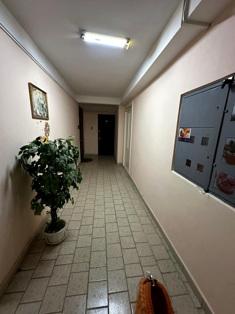 1870867819147470