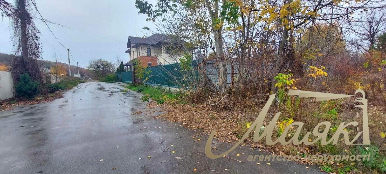 1870868351225738