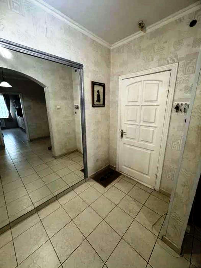 1870870402740339