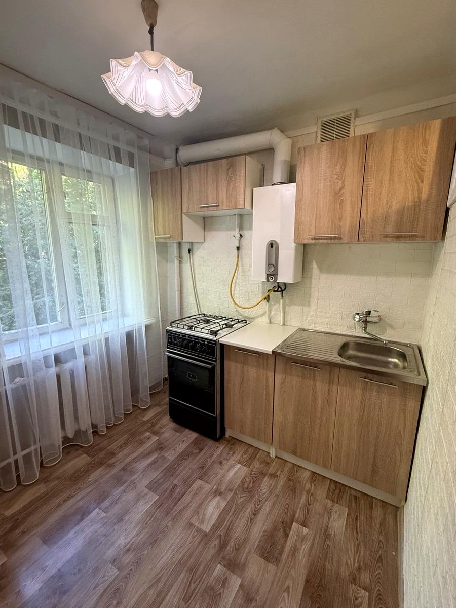 1870871419217541