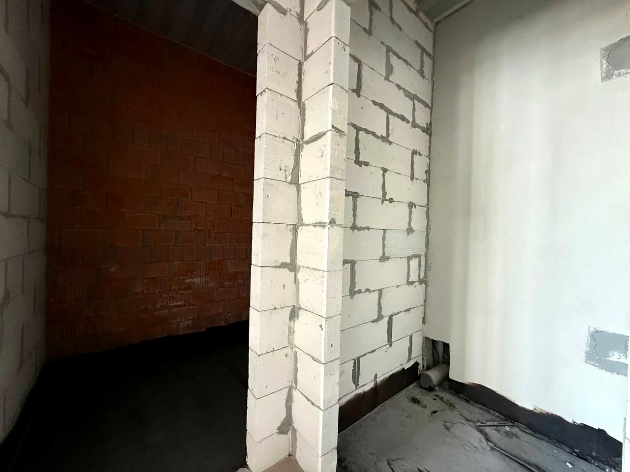 1870872449640719