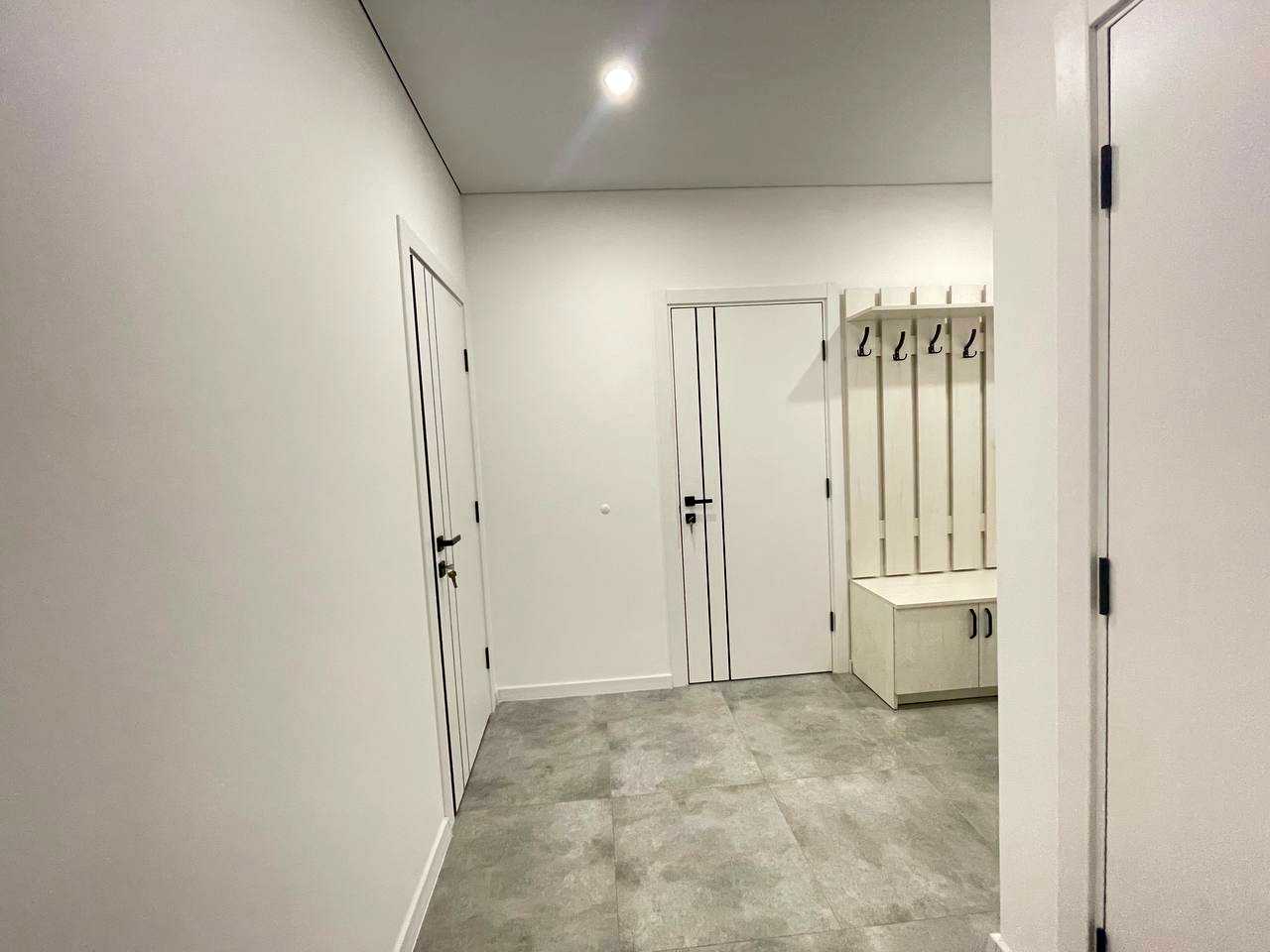 1870872791703036