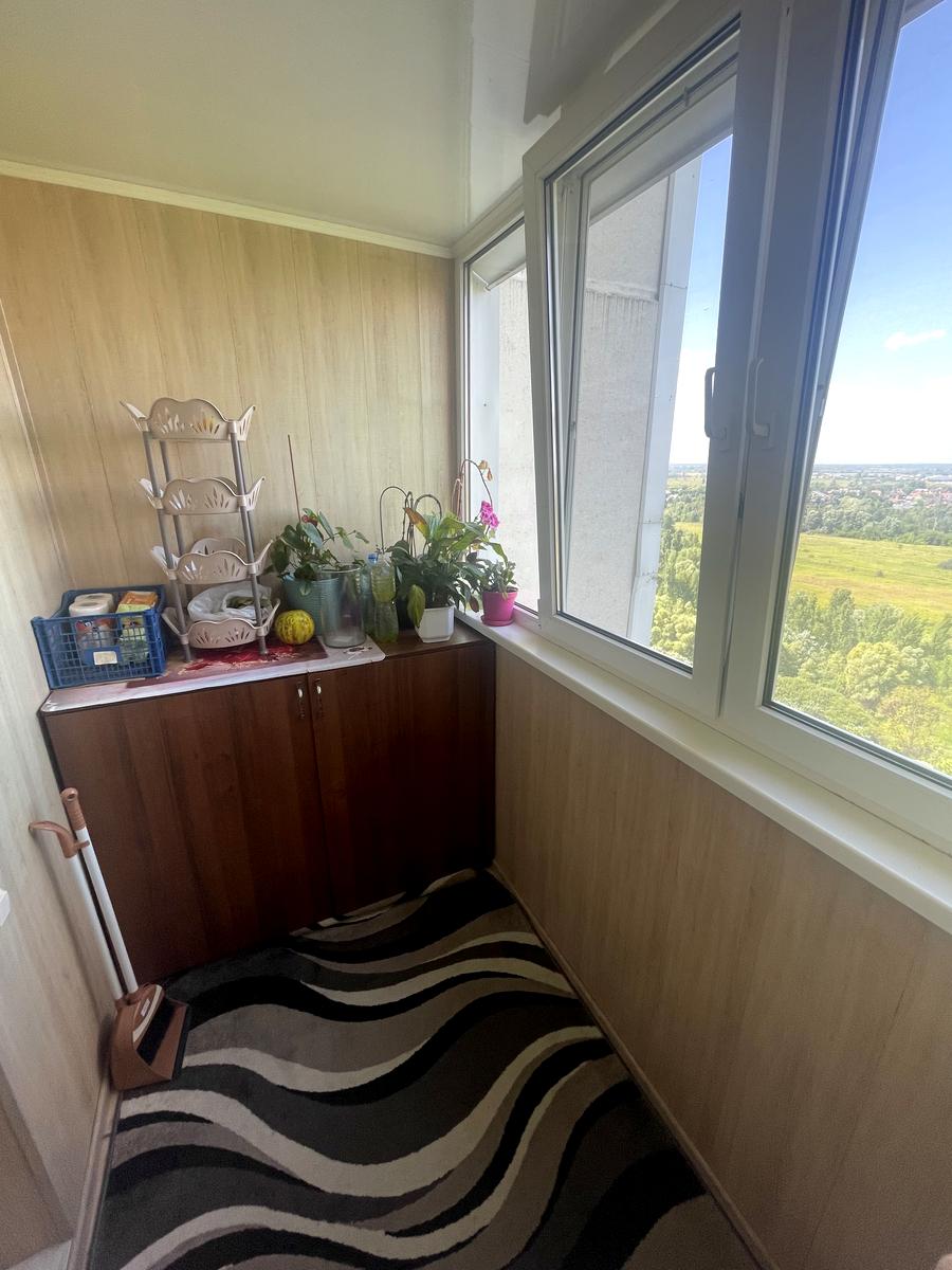 1870874638827730