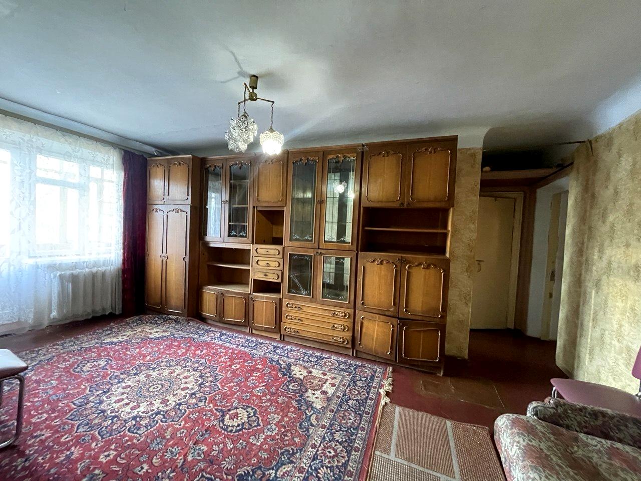 1870875551720359