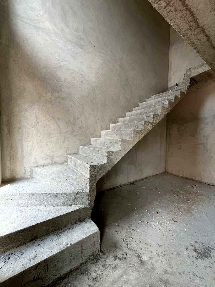 1870875666624053