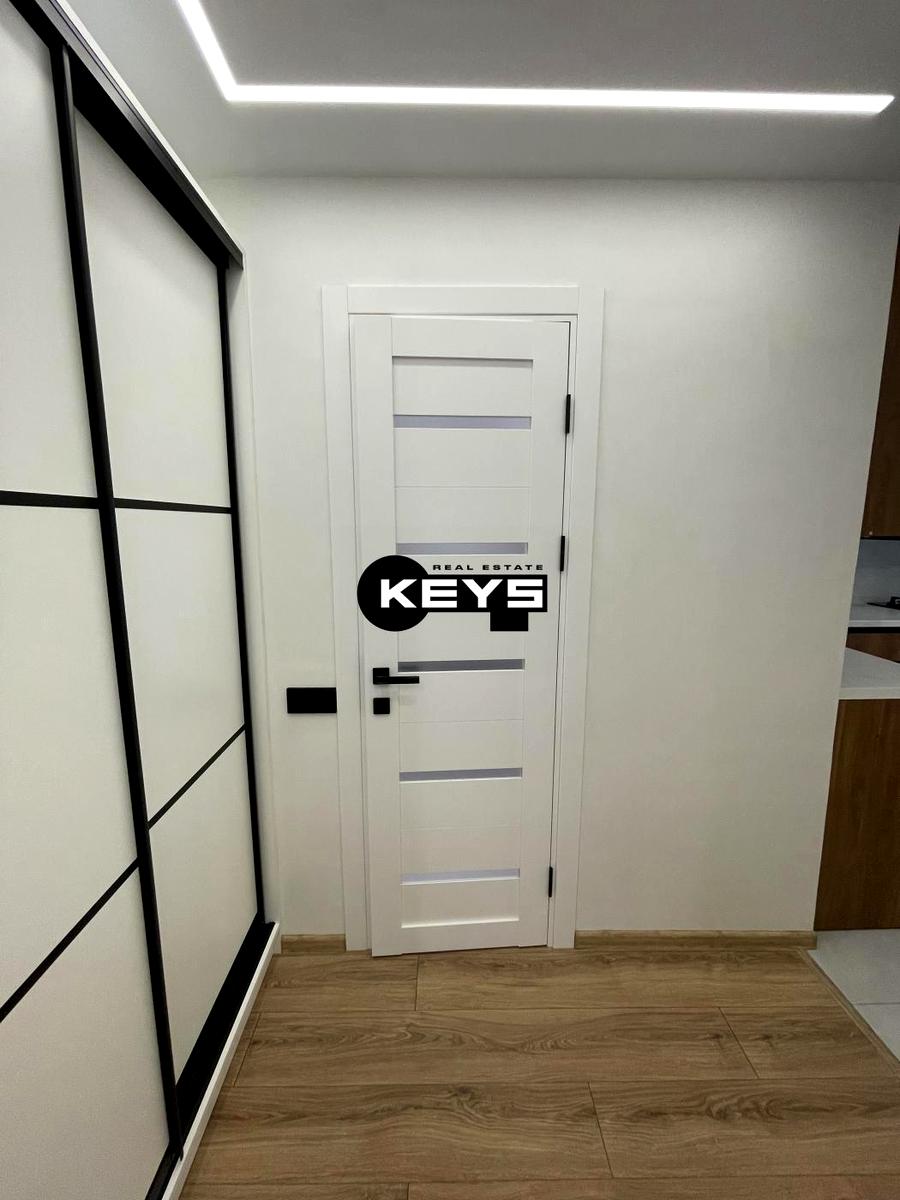 1870875906985374