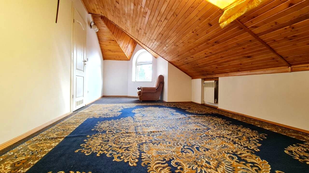 1870875933422432