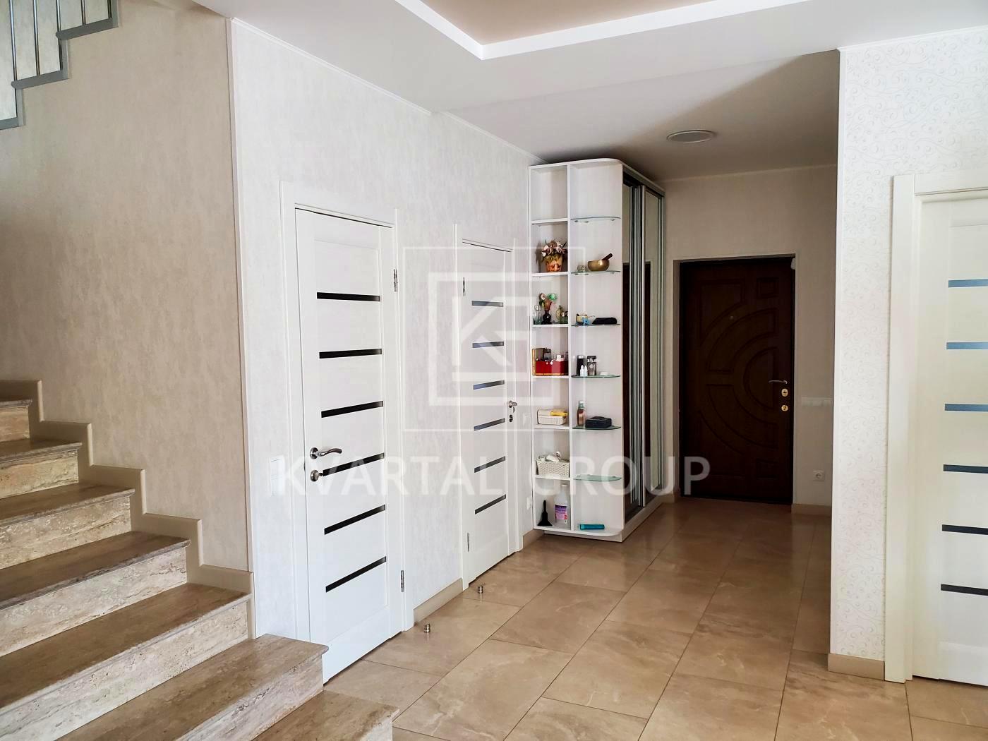 1870877093459514