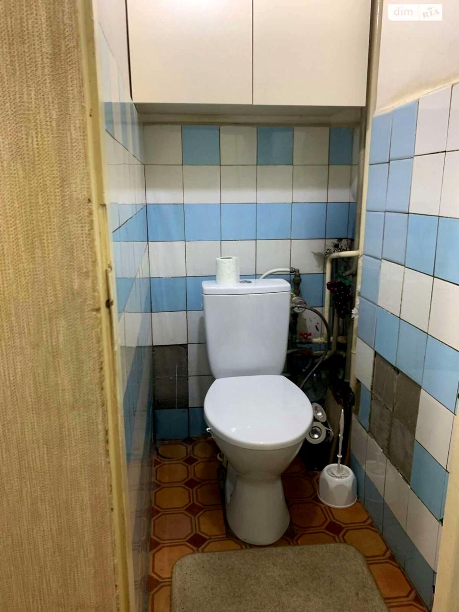 1870878280749033
