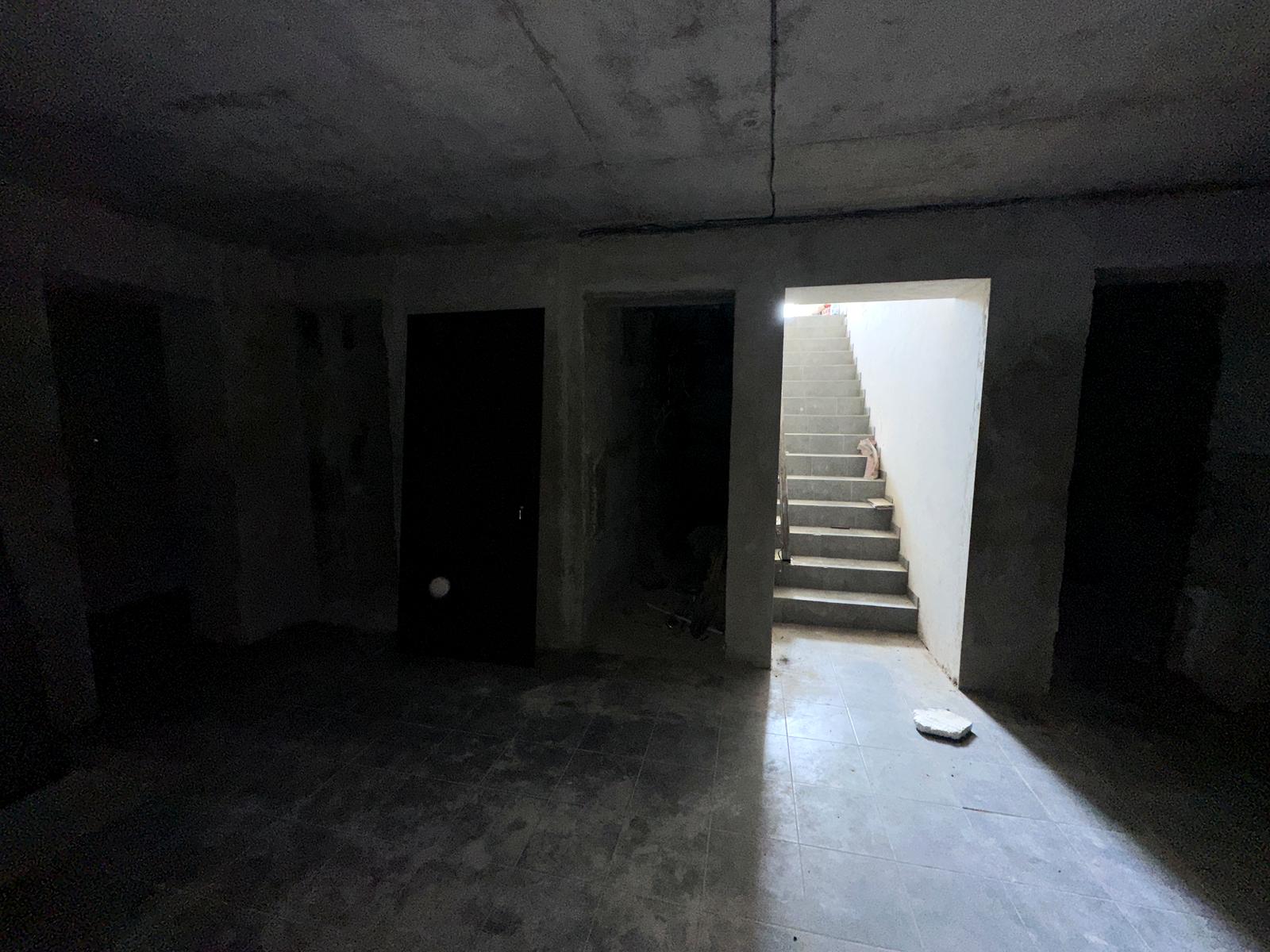1870882595203815