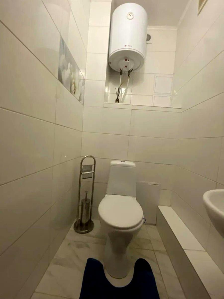 1870891303754460