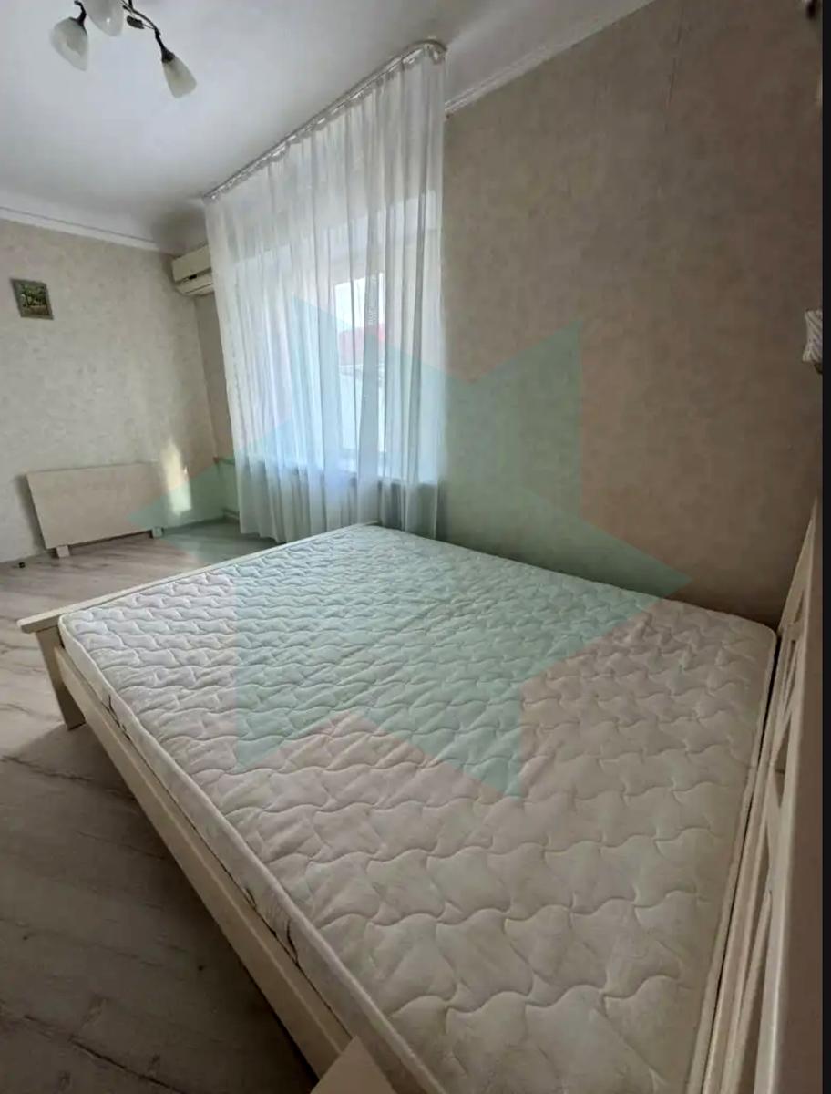 1870900031543417