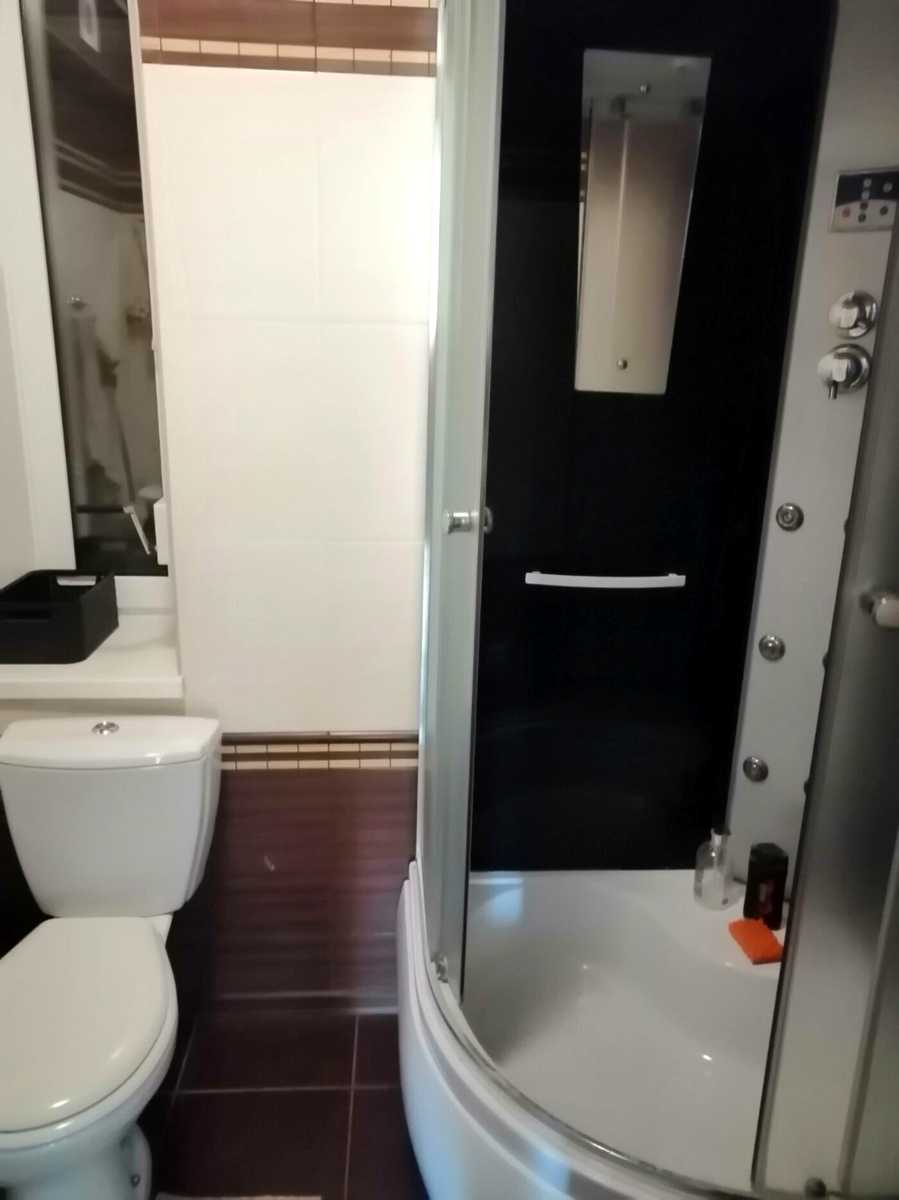 1870912049245988