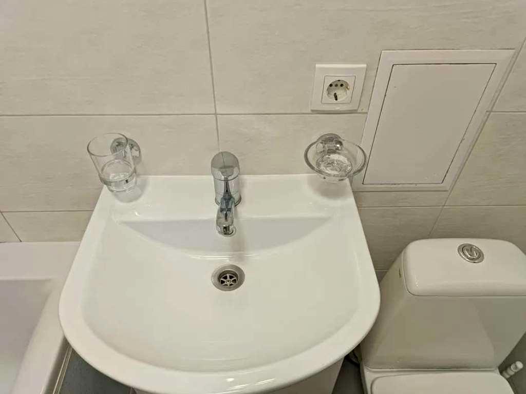 1870951830297507