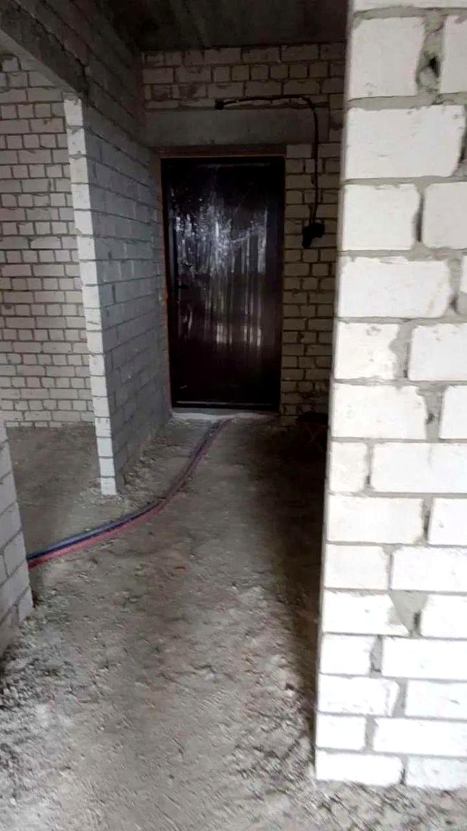 1870951862889043