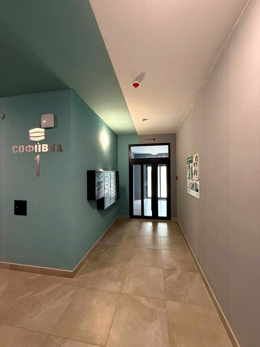 1870952474411095