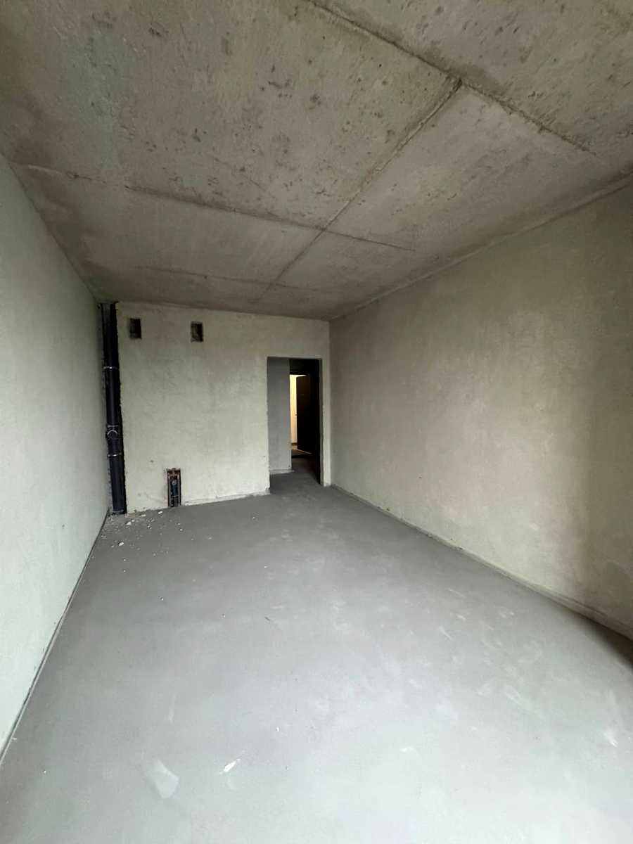 1870952567729640