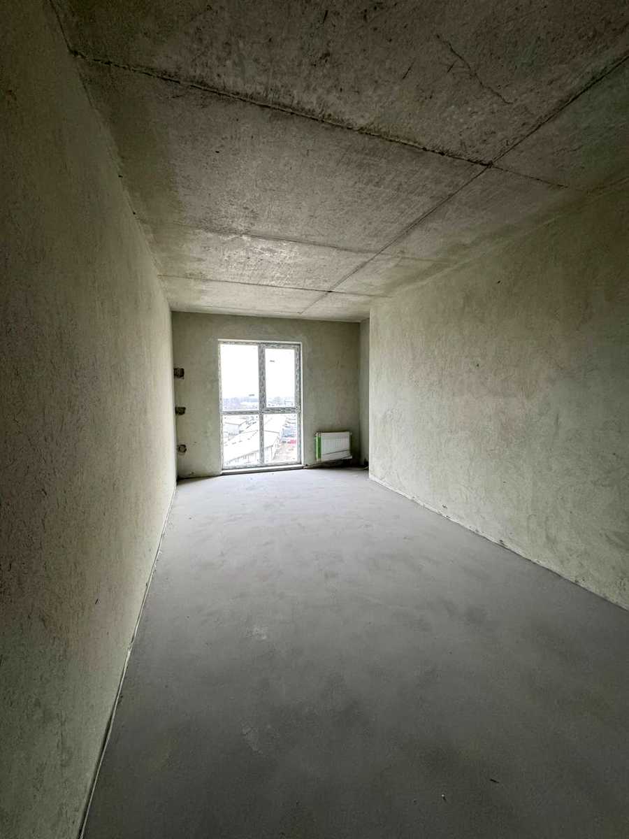 1870952567773672