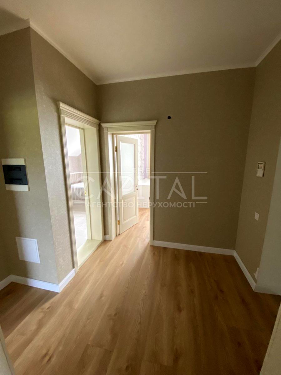 1870952886825551