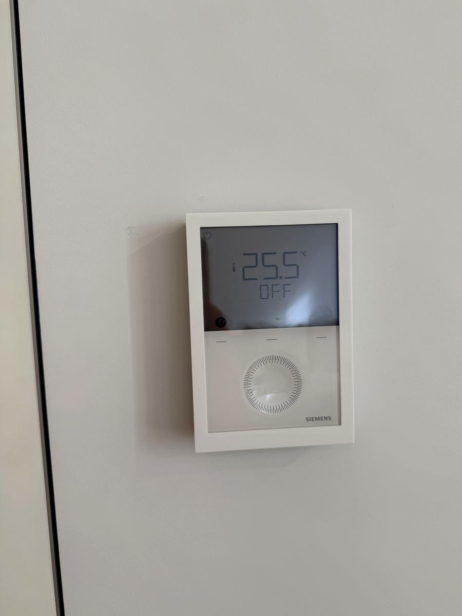 1870955905931406