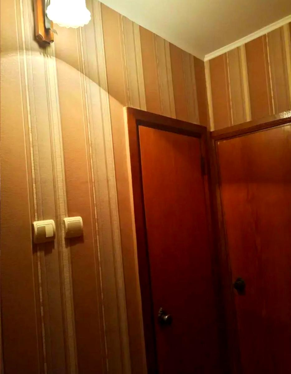 1870962238275434