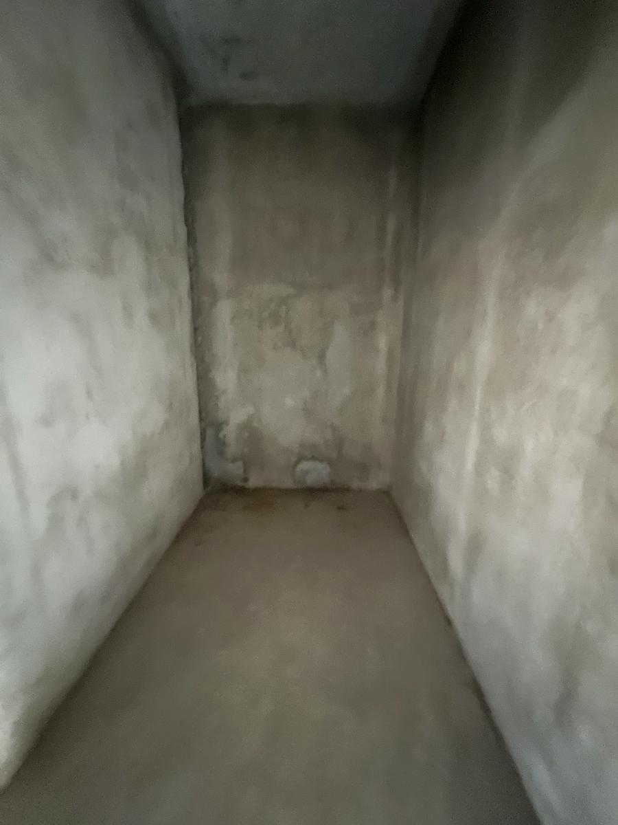 1870962594371552